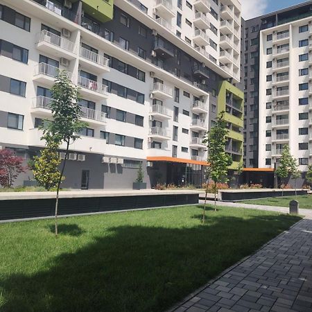 Hanna'S Apartament Oradea Bagian luar foto